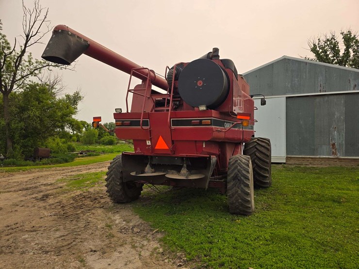 2002-case-ih-2388-image-14