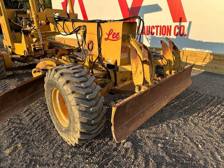 lee-g550-motor-grader-image-11
