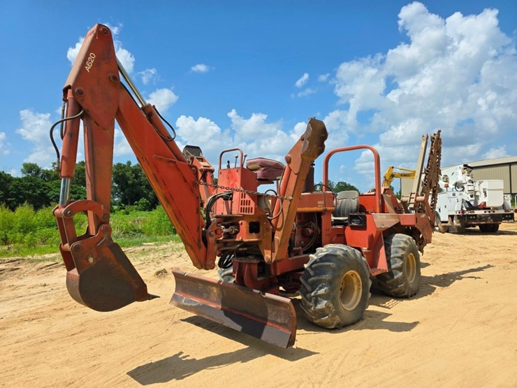 ditch-witch-6510-image-1
