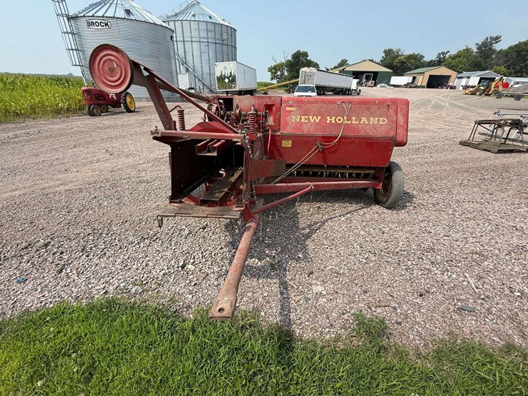 new-holland-271-image-8