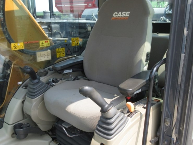 case-cx210d-image-25