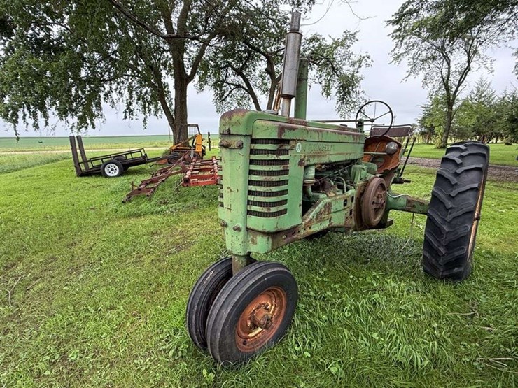 john-deere-model-a-image-1