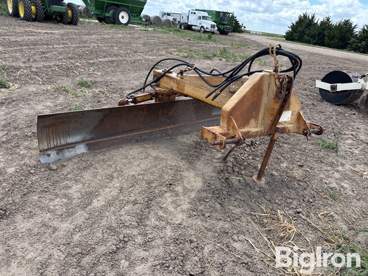 rhino-10’-3-pt-blade-image-3