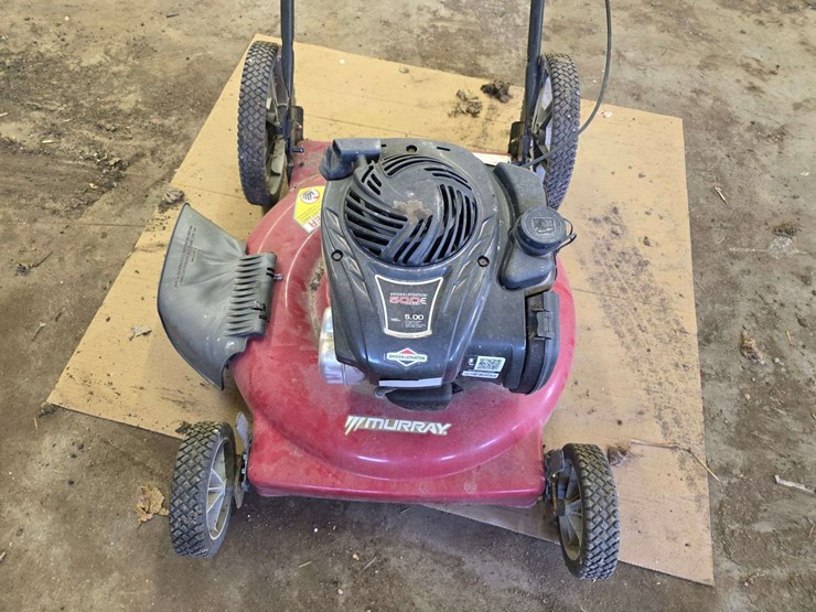 murray-5hp-push-mower,-has-not-ran-in-approx-20-years-image-2
