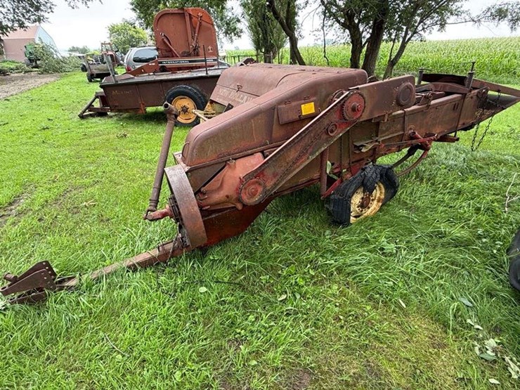new-holland-67-image-4