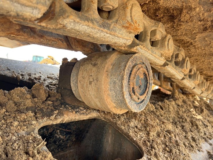 2012-deere-350g-lc-image-16