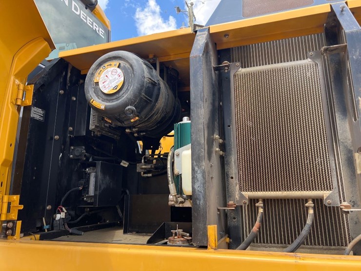 2012-deere-350g-lc-image-30
