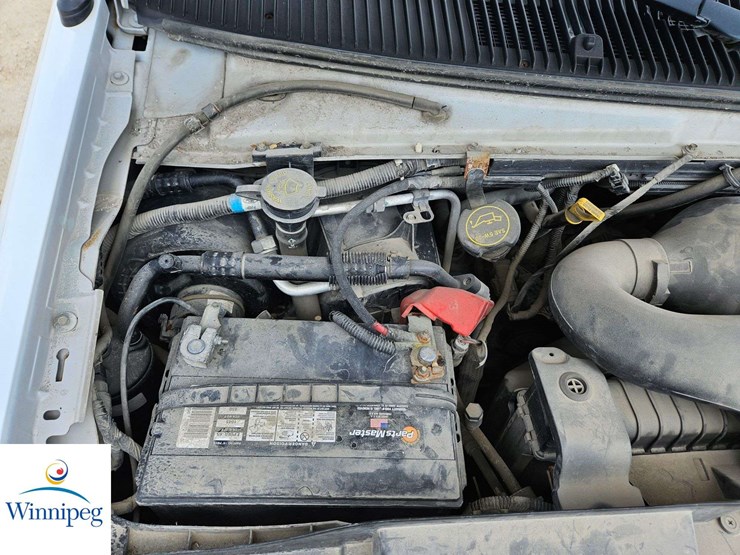 2008-ford-cargo-image-31
