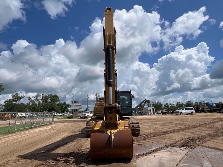 2015-caterpillar-336fl-image-7
