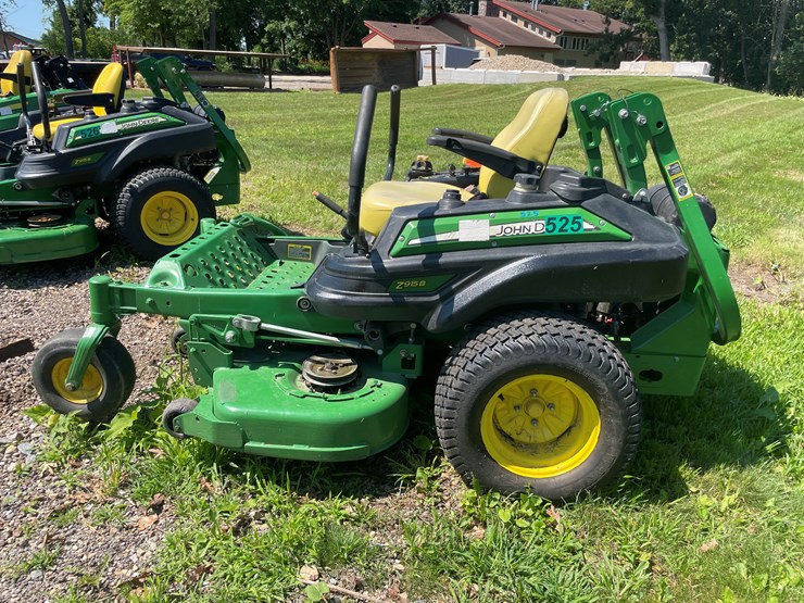 2016-john-deere-z915b-image-8