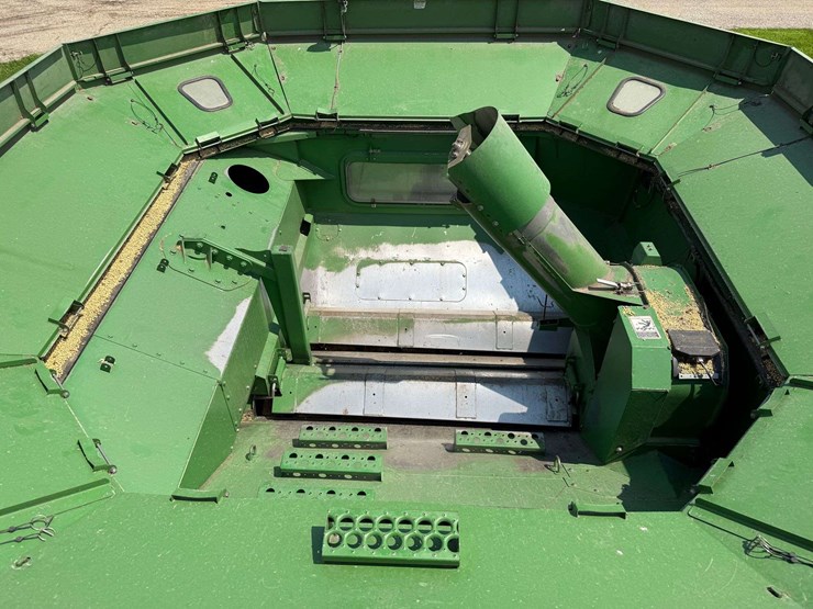 2007-john-deere-9770-sts-image-61