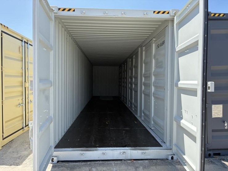 40'-shipping-container-image-6