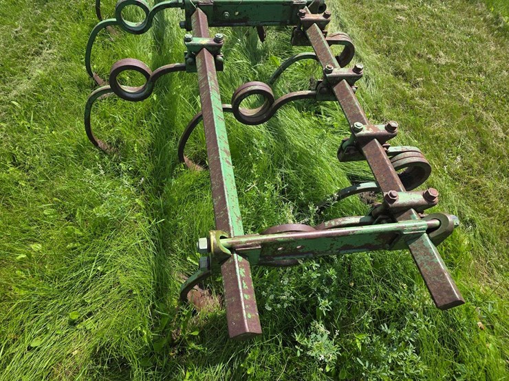 14’-s-tine-cultivator,-3pt-hookup-image-8