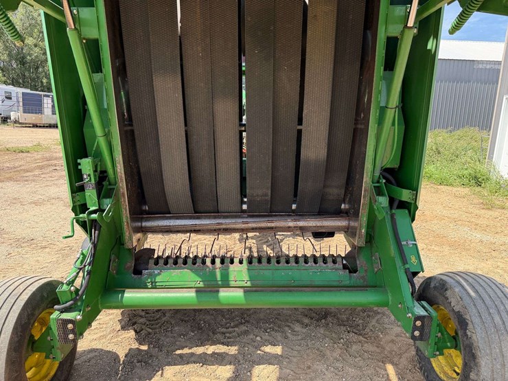 2006-john-deere-567-image-36