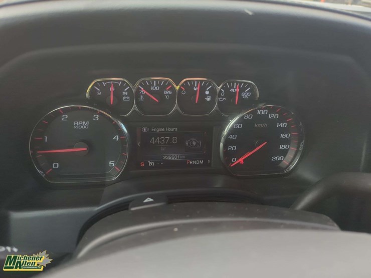 2015-gmc-sierra-3500hd-image-7
