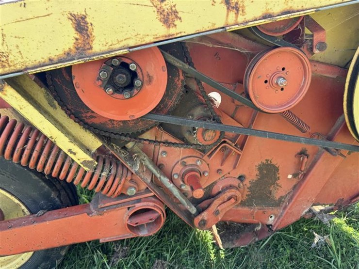 new-holland-477-image-9