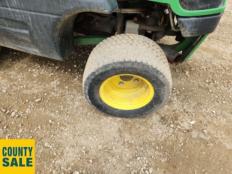 2012-john-deere-1585-image-12