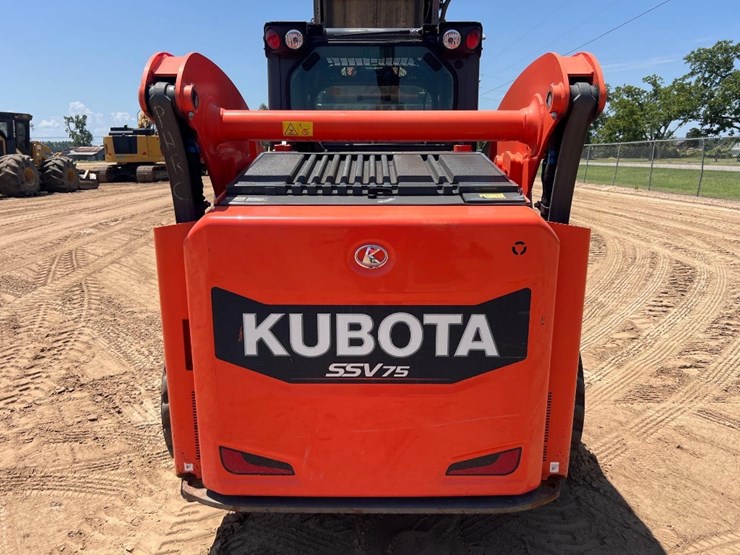 2020-kubota-ssv75-image-3