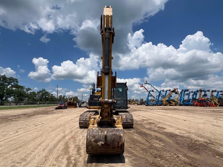 2013-caterpillar-320el-image-7