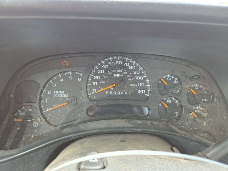 2007-chevrolet-silverado-image-17