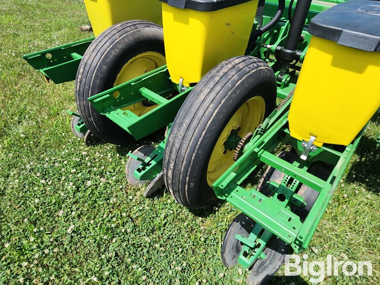 1996-john-deere-7200-image-9