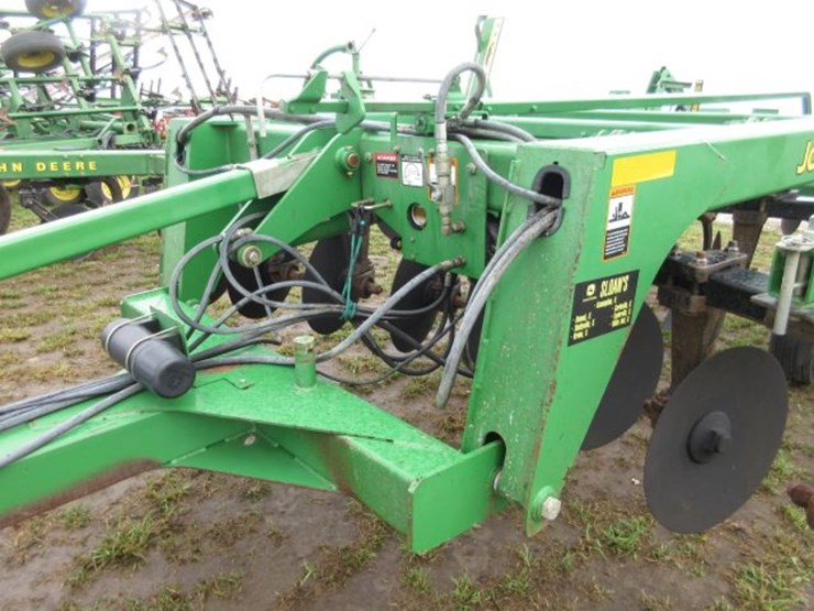 john-deere-2700-image-12