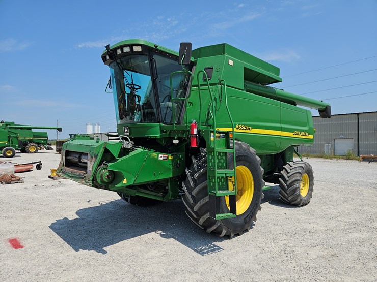 2001-john-deere-9650-sts-image-1