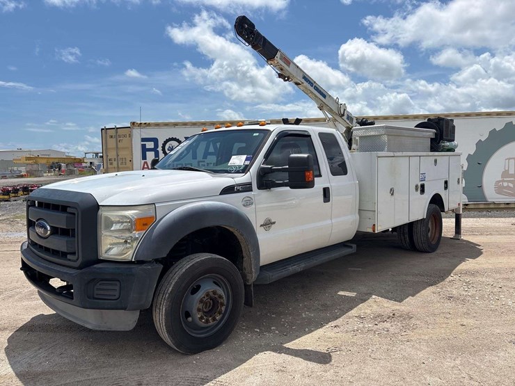 2014-auto-crane-6406h-image-1