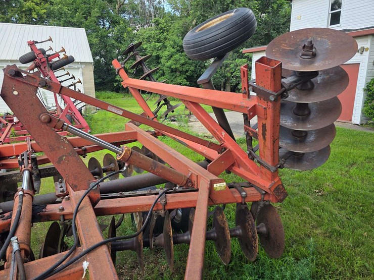 ih-490-disk,-20’,-hydraulic-fold-wings,-9.5-14-tires,-disk-scrapers,-sn:-033395-image-6