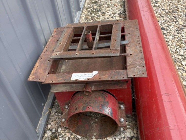 8”-bin-unload-for-a-24’-bin,-center-and-intermediate-gates-image-6