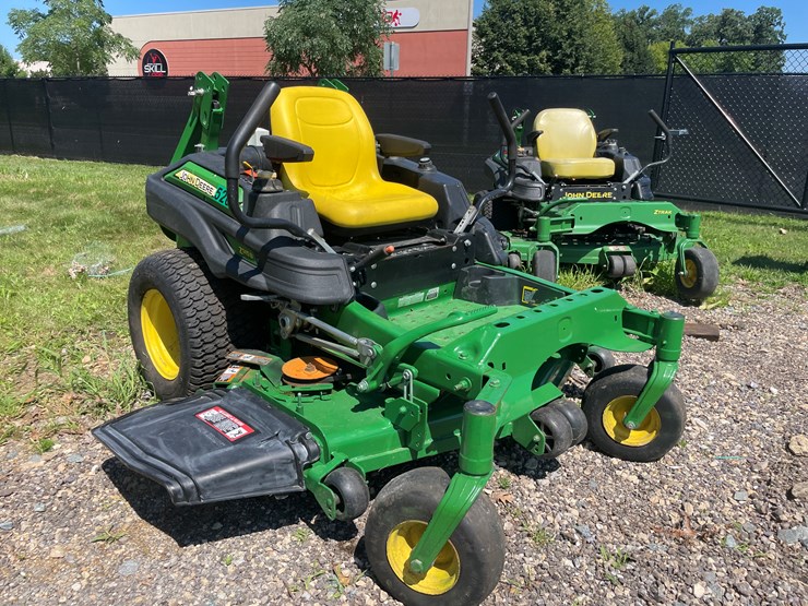 2020-john-deere-2020-image-3