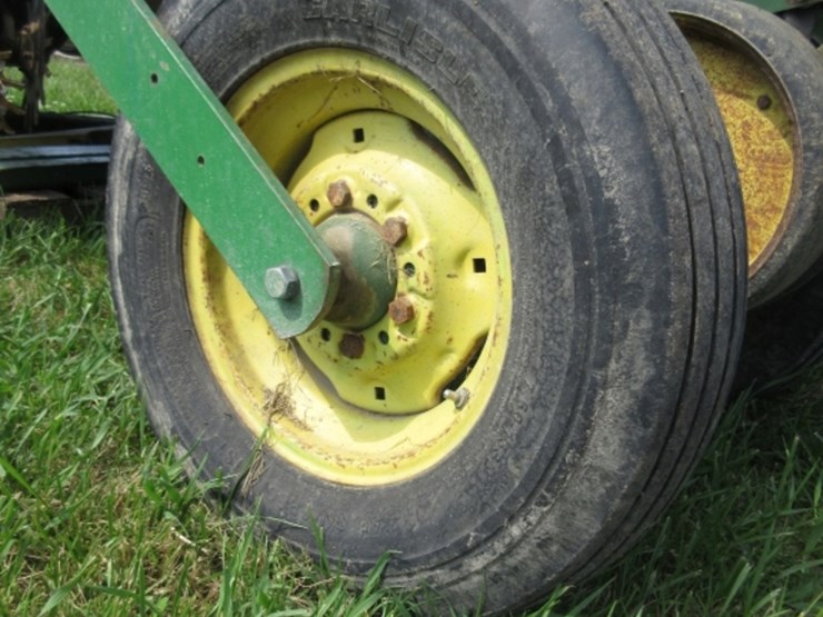 john-deere-7000-image-6
