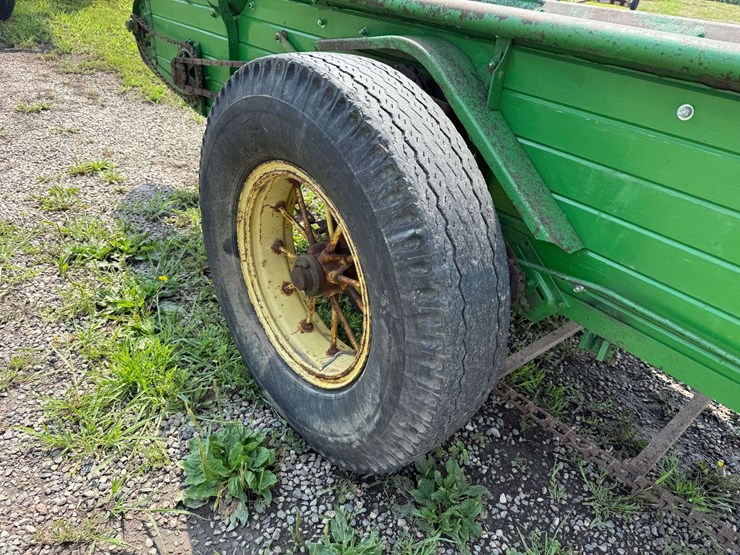 john-deere-r-image-10