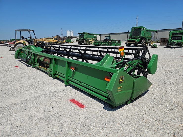 2004-john-deere-630f-image-5