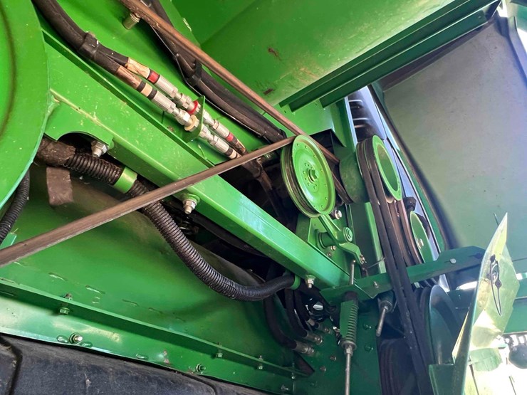 2021-john-deere-s680-image-28