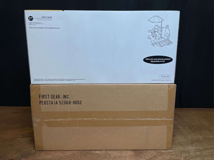 1/25-ih-td25-crawler-w/sheep's-foot-nib-1st-gear-image-14