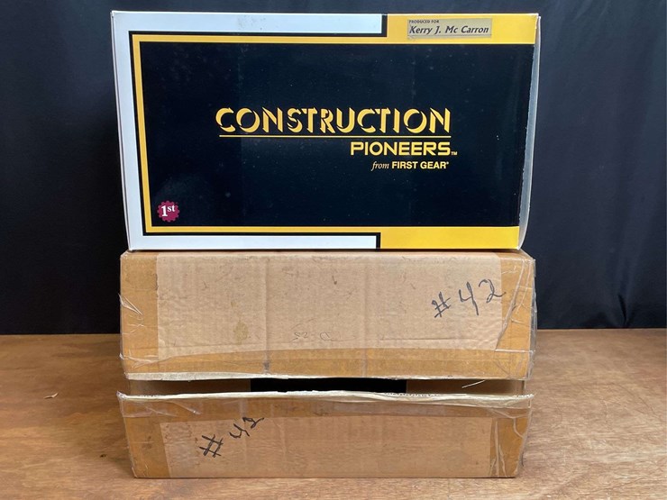 1/25-ih-td-25-crawler-nib-1st-gear-image-12