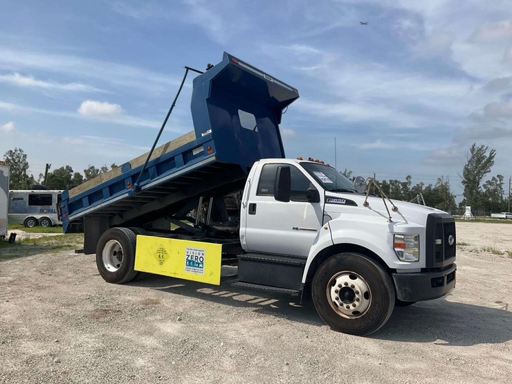 2017-ford-f650-image-2