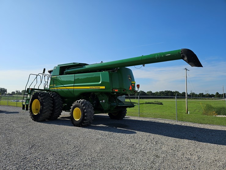 2009-john-deere-9770-sts-image-21