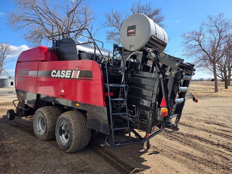 2010-case-ih-2010-image-12