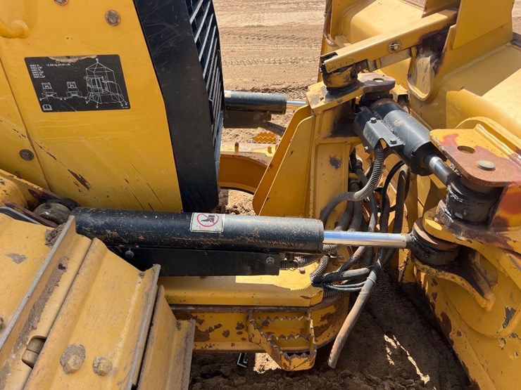 2019-caterpillar-d5k2-lgp-image-20