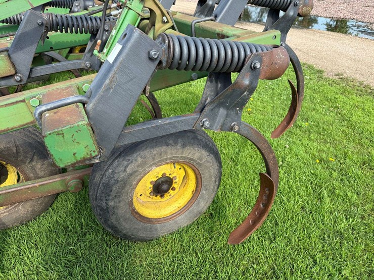 john-deere-610-image-8