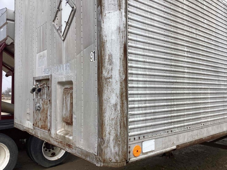1975-trailmobile-van-trailer-image-21