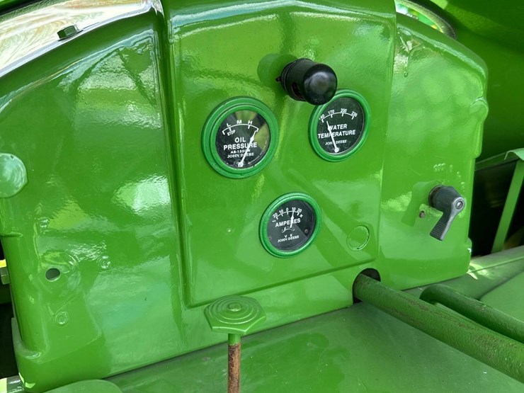 1956-john-deere-60-image-19