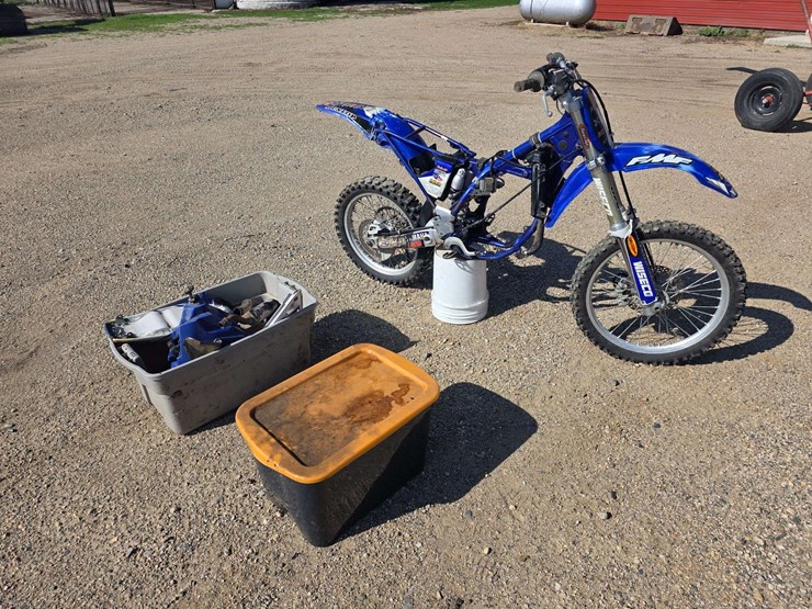 ’98-yamaha-yz125-dirt-bike,-project-bike,-should-be-complete-per-seller,-call-for-details-image-17