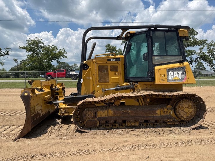 2019-caterpillar-d6k2-lgp-image-1