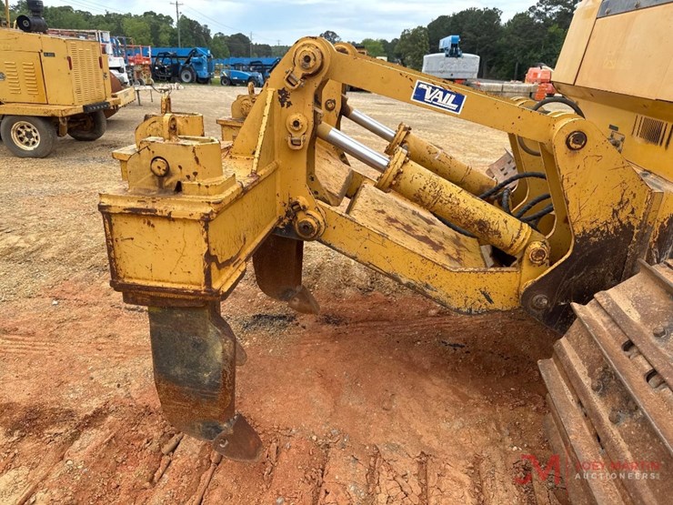 2010-deere-850j-image-10