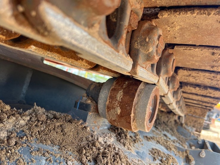 2022-takeuchi-tb2150-image-27