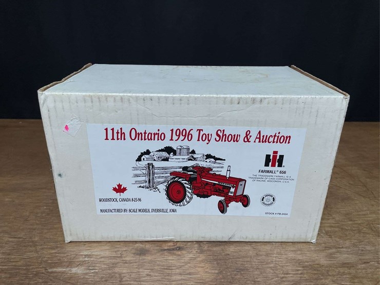 1/16-farmall-656-1996-ontario-nib-sm-image-14