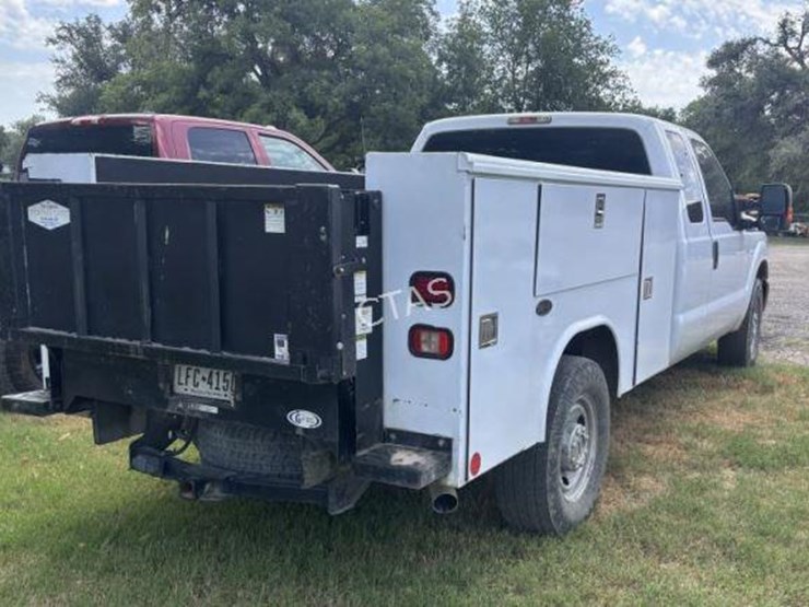 2015-ford-f250-image-3